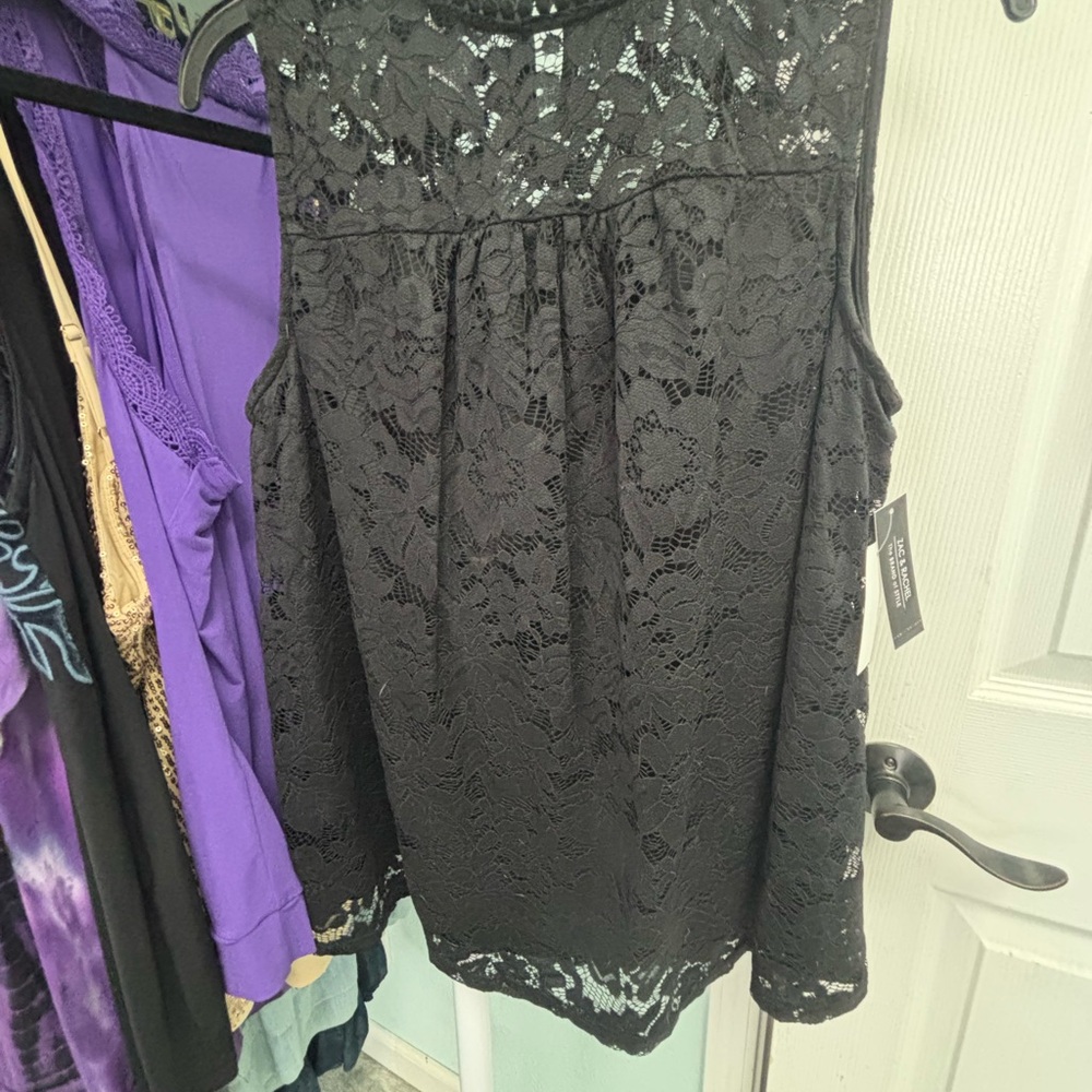 NWT Black Lace Sleeveless Top